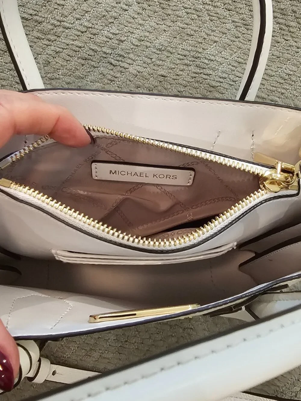 Michael Kors White Pebbled Leather Mercer Satchel Crossbody Bag w/ Dust Bag